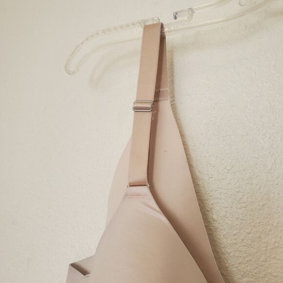 Soma Vanishing Back Full Coverage Bra Size 40C Underwire Back Close - Picture 7 of 14